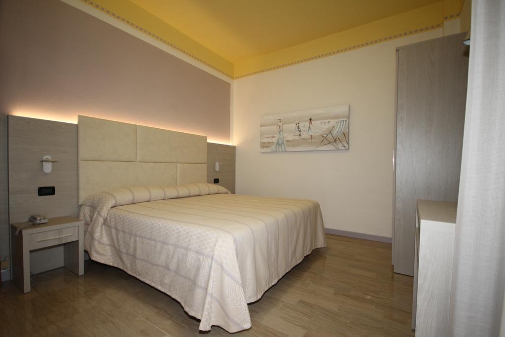 Hotel Grado Bellaria-Igea Marina Exterior foto