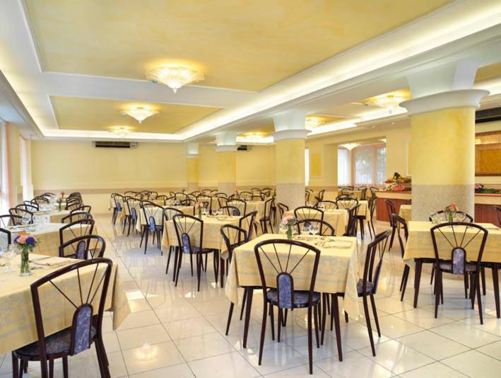 Hotel Grado Bellaria-Igea Marina Exterior foto